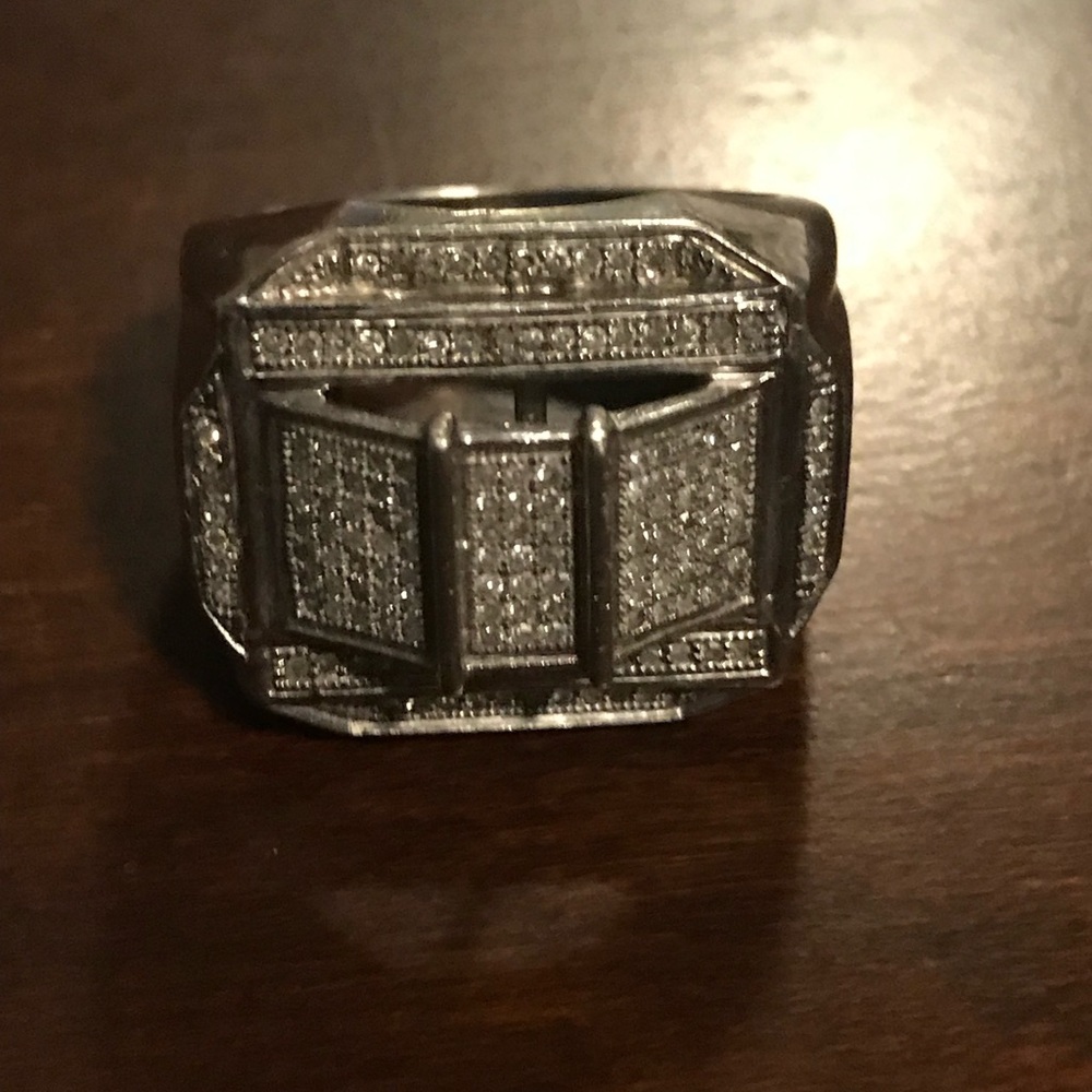 Diamond 10 kt white gold size 10